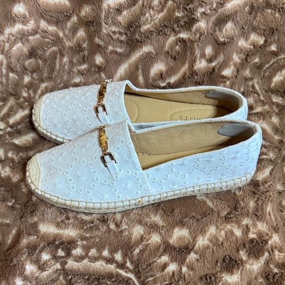 Talbots White Espadrille Flats with Gold Accent - Picture 3 of 5